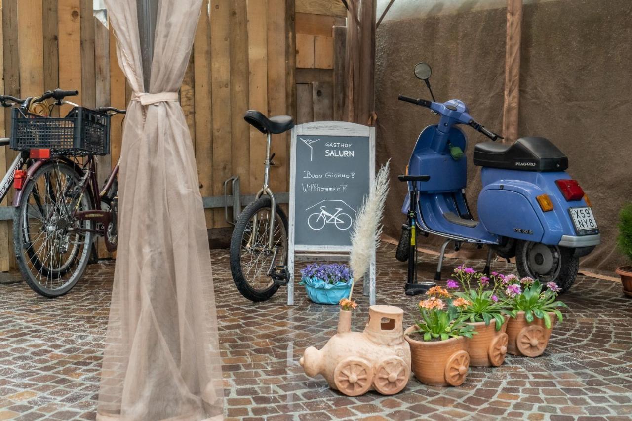 Gasthof Salurn エクステリア 写真